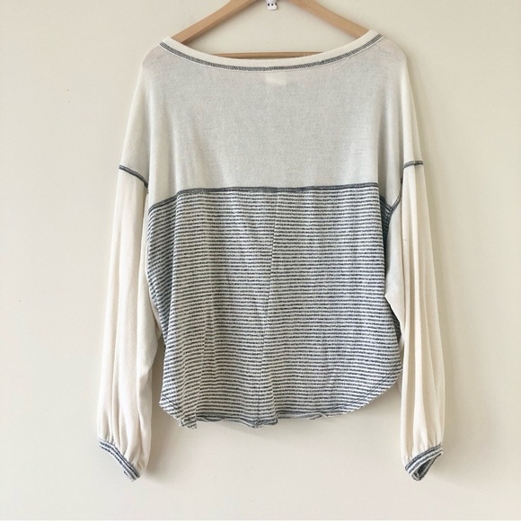 By Together Lori Two Tones Top Grey and Cream Stripped Size Medium - Picture 10 of 11